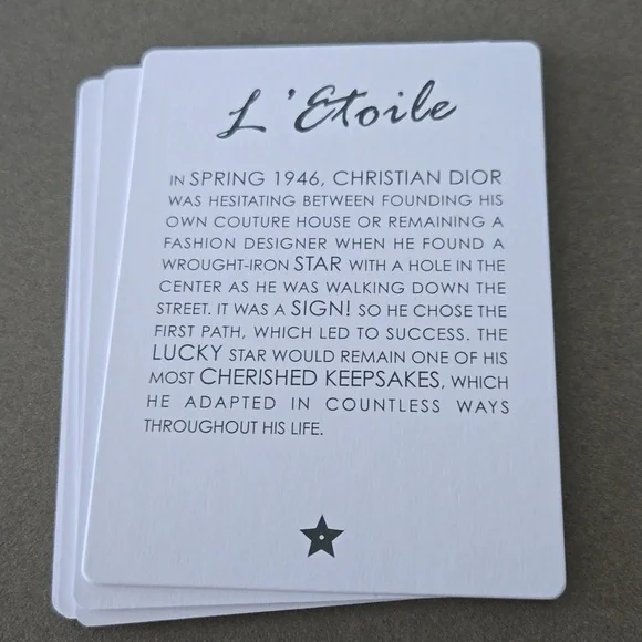 Brand New in Box DIOR phone charm silver 5x detachable charms Star 🌟 Dior chain - Picture 4 of 7